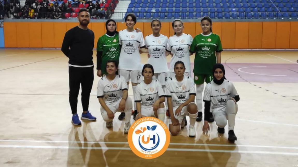 Kız Futsal Takımımız müsabakalarını tamamlamıştır. 